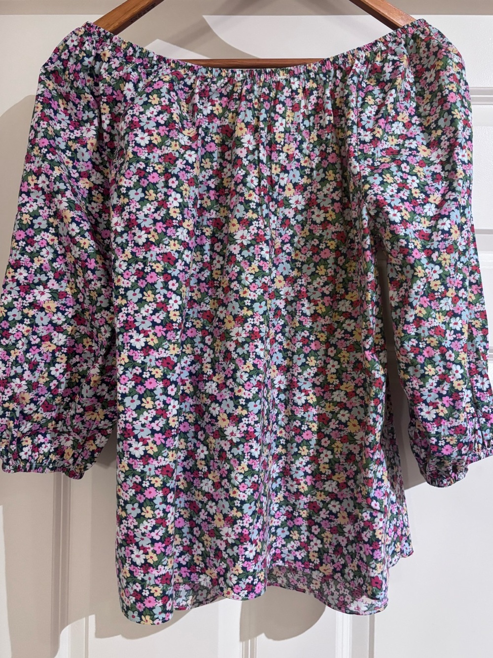 Pomander Place Brooks Ditsy Floral Blouse - Picture 5 of 7